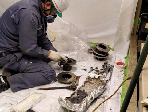 既設発電設備アスベスト除去作業
