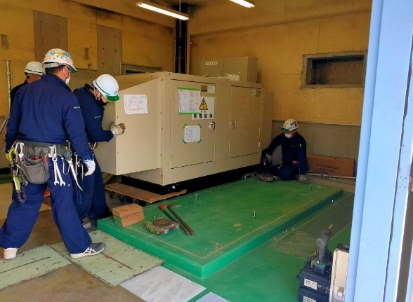 発電設備搬入据付及び配管工事